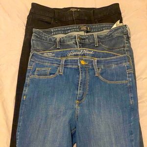 3 pairs of skinny jeans